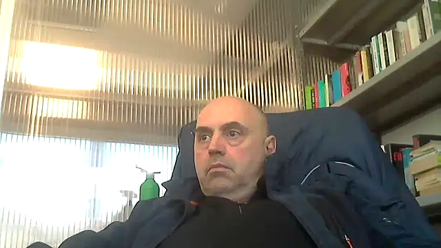 pantomax online show from April 3, 11:16 am