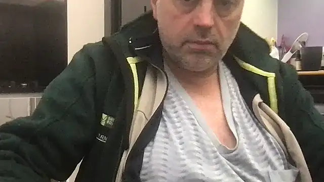 pantomax online show from December 4, 1:10 pm