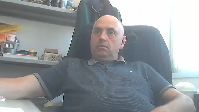 Snapshot of pantomax chatting on July 9, 11:31 am pantomax online show from July 9, 11:31 am