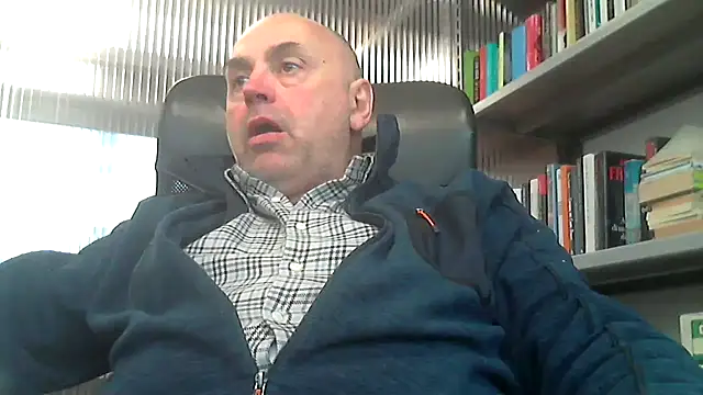 pantomax online show from February 4, 1:06 pm