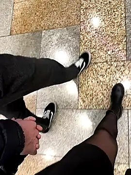 Secret couple  online show from January 24, 9:37 pm