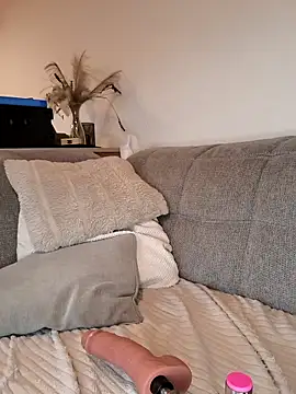 Secret couple  online show from October 20, 5:53 am