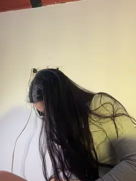 Cassie-millers online show from December 19, 12:56 pm