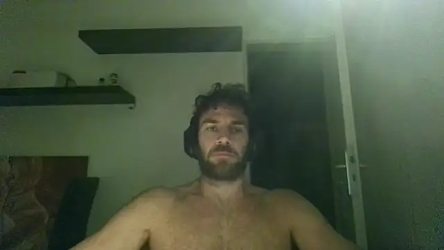 alpha-hunk online show from October 4, 6:53 pm