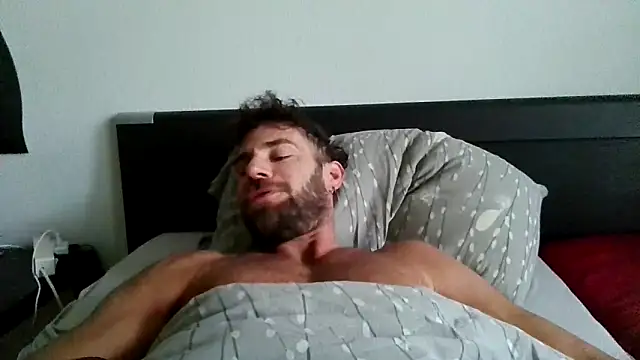 alpha-hunk online show from September 27, 8:42 am