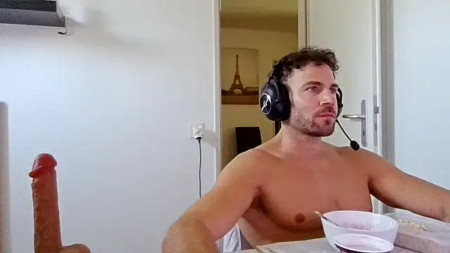 alpha-hunk online show from May 25, 10:47 am