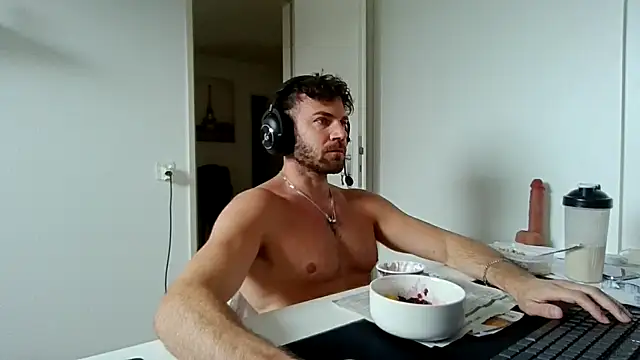 alpha-hunk online show from March 14, 10:54 am