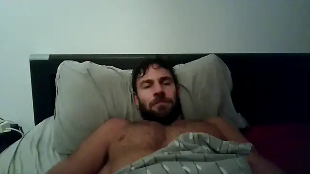alpha-hunk online show from October 6, 8:09 pm
