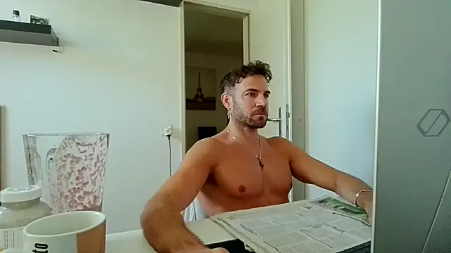 alpha-hunk online show from May 29, 8:42 am
