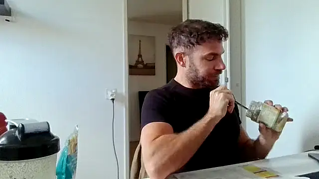 alpha-hunk online show from June 1, 9:20 am