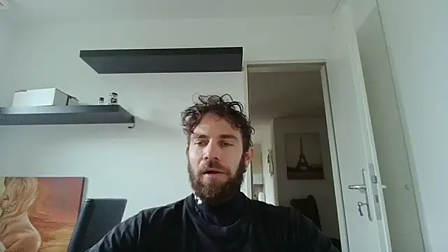 Snapshot of alpha-hunk chatting on November 6, 11:47 am alpha-hunk online show from November 6, 11:47 am