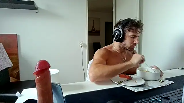 alpha-hunk online show from May 11, 2:45 pm