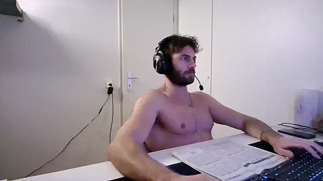 alpha-hunk online show from January 5, 5:27 pm