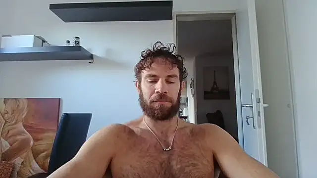 Snapshot of alpha-hunk chatting on November 3, 12:53 pm alpha-hunk online show from November 3, 12:53 pm