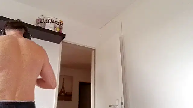 alpha-hunk online show from April 15, 12:10 pm