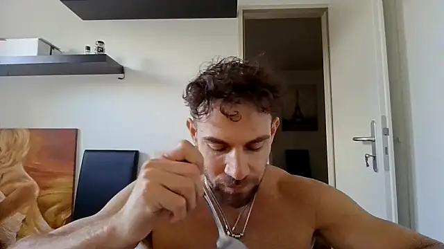 alpha-hunk online show from September 14, 10:37 am