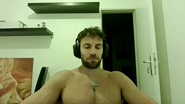 alpha-hunk online show from September 19, 6:56 pm