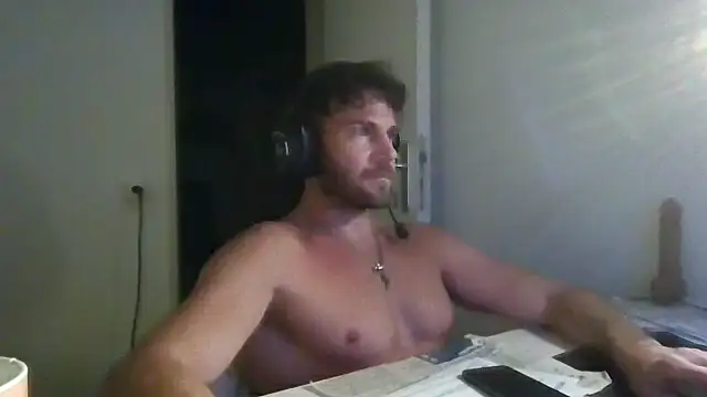 alpha-hunk online show from March 12, 7:51 pm