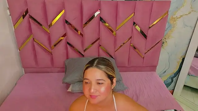 collegepawglovedaddy online show from April 10, 11:34 pm