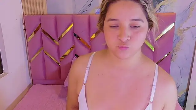 collegepawglovedaddy online show from April 22, 8:04 pm