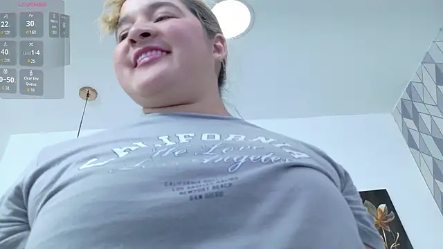 collegepawglovedaddy online show from April 12, 8:23 pm