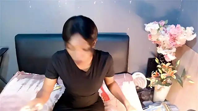 Ebonypreciousx online show from September 18, 9:29 pm