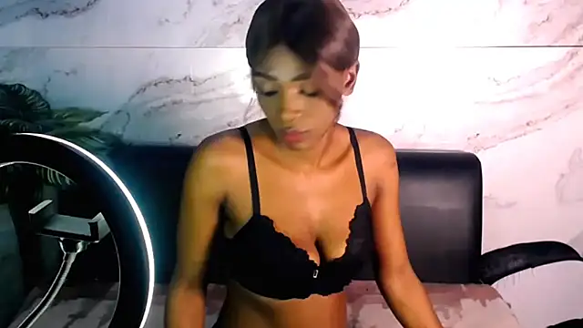 Ebonypreciousx online show from November 24, 7:36 pm