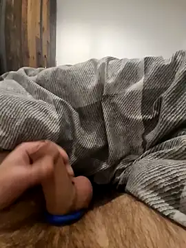 NiceBone000 online show from March 18, 7:15 pm