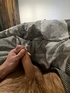 NiceBone000 online show from December 4, 2:05 pm