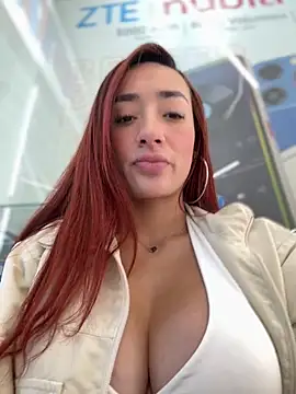 ariiel  online show from March 6, 6:03 pm