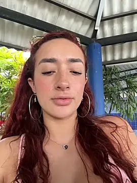 ariiel  online show from April 4, 7:09 pm