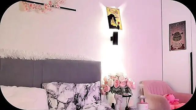 SIlviaBeyt online show from May 29, 8:48 pm