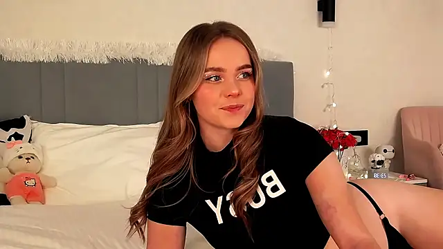 SIlviaBeyt online show from October 29, 8:41 pm