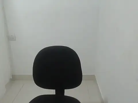 estefania224 online show from February 14, 2:23 am