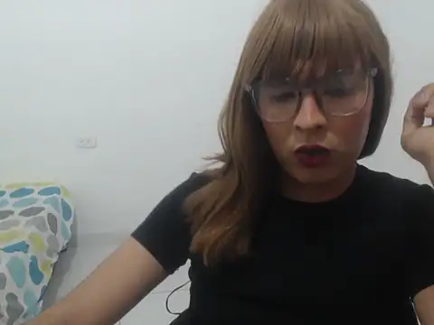 estefania224 online show from March 17, 11:24 am