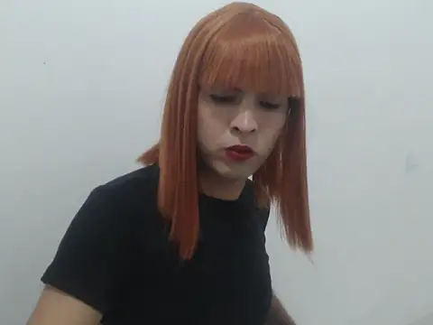 estefania224 online show from April 14, 11:48 am