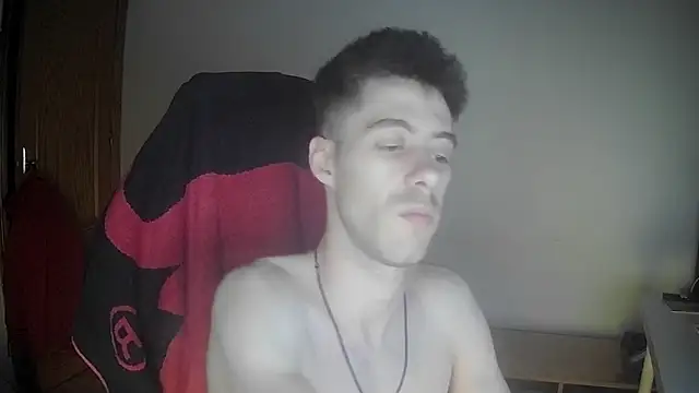 Snapshot of Murcianito chatting on May 19, 8:49 pm Murcianito online show from May 19, 8:49 pm