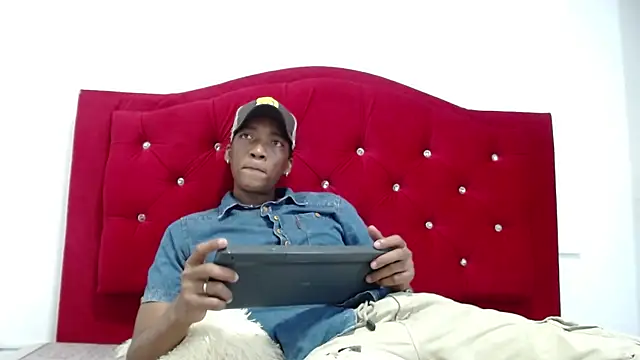 andrew kamy online show from March 12, 9:13 pm