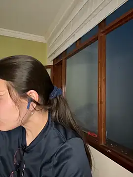 aurora divine online show from October 1, 10:57 pm