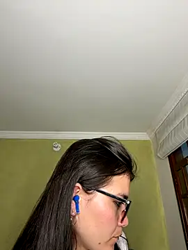 aurora divine online show from September 18, 10:46 pm