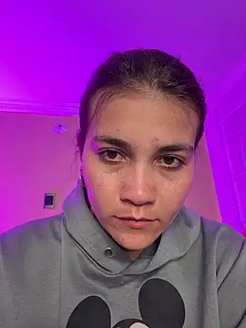 aurora divine online show from February 13, 10:43 pm