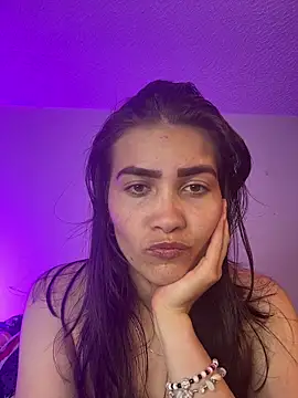 aurora divine online show from March 11, 8:58 pm