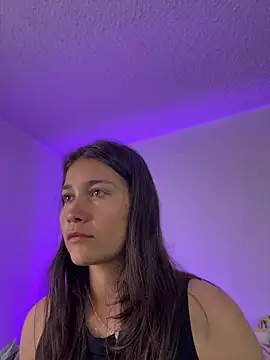 aurora divine online show from April 14, 6:57 pm