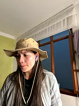 aurora divine online show from September 26, 10:49 pm