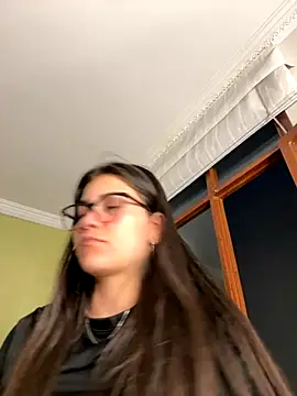 aurora divine online show from October 29, 10:52 pm