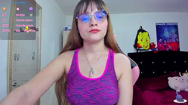 Snapshot of Lucyy-hess chatting on January 13, 1:13 am Lucyy-hess online show from January 13, 1:13 am