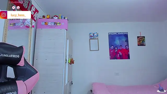 Lucyy-hess online show from April 16, 9:39 pm