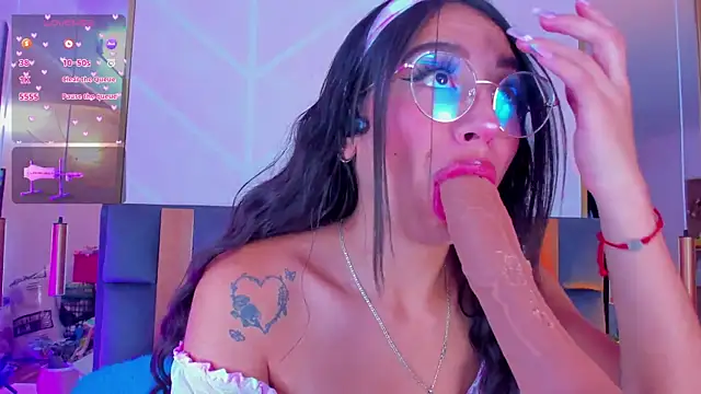 MadyJackson online show from January 17, 11:47 am