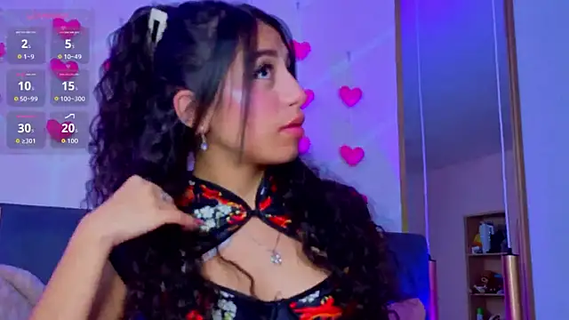 MadyJackson online show from March 31, 11:45 am