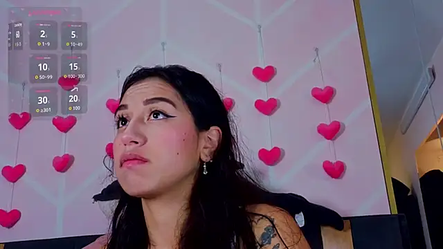 MadyJackson online show from April 9, 12:00 pm